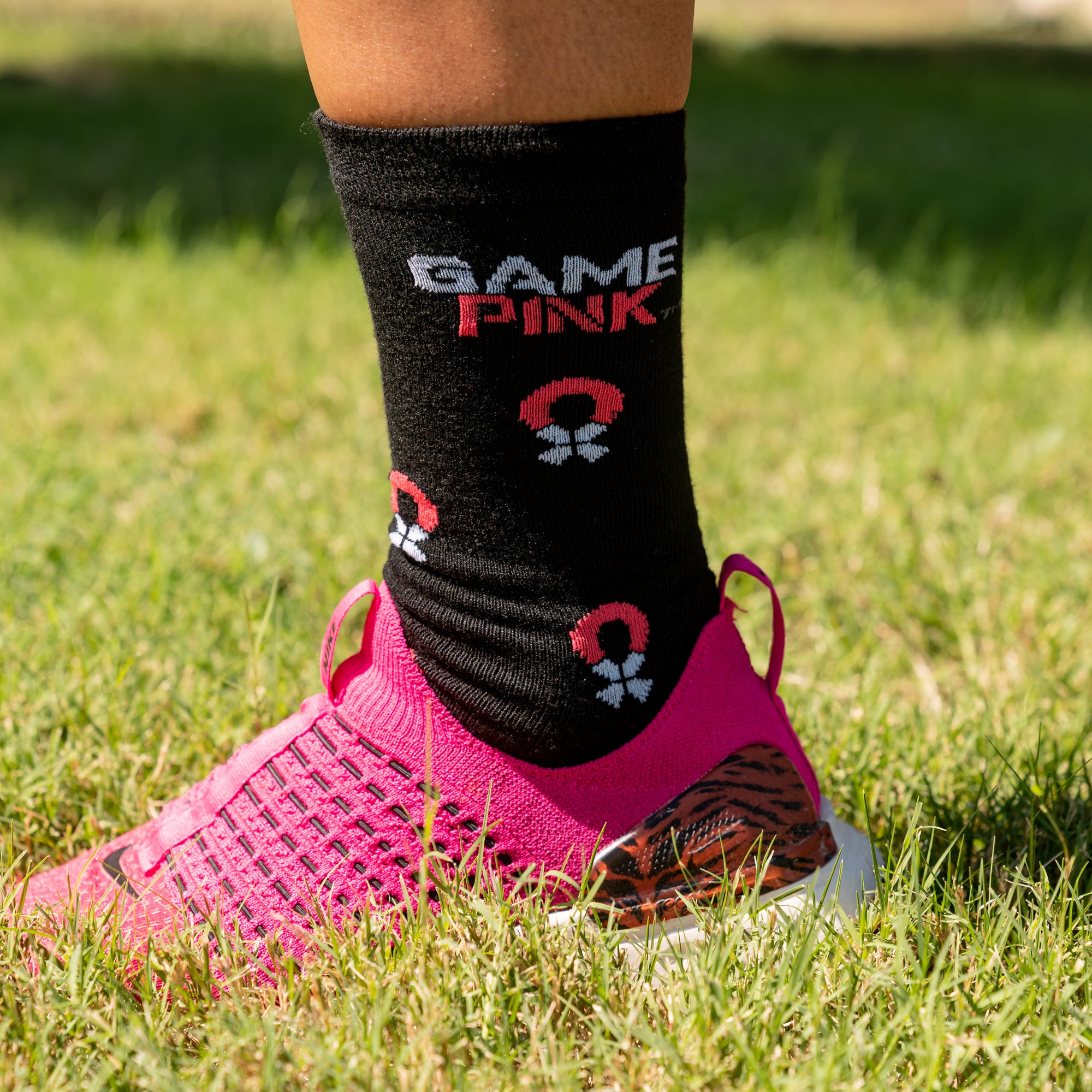 Breast Cancer Awareness Game Pink Logo Socks - Black - NBCF
