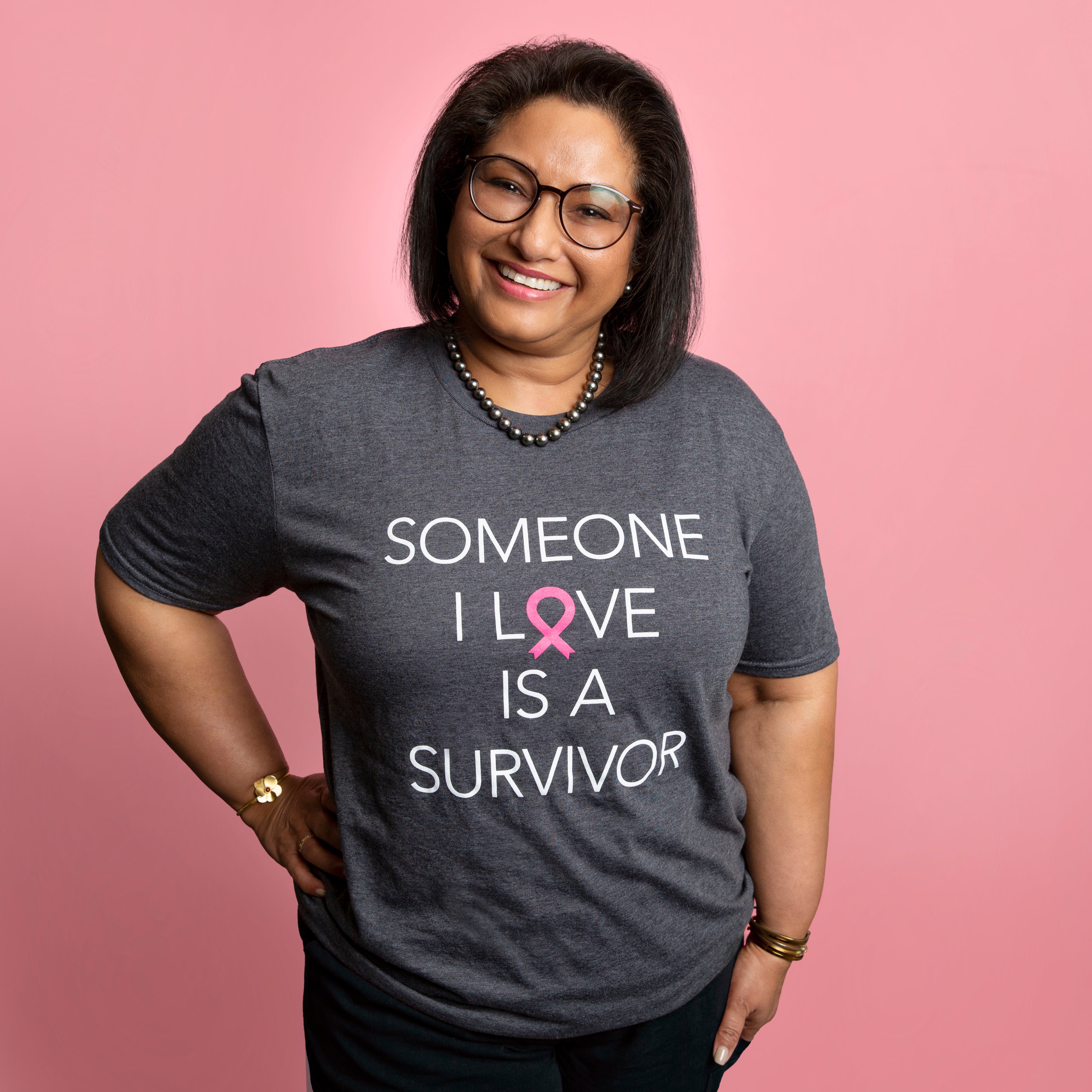 Breast Cancer Someone I Love Is A Survivor T-Shirt - Gray - NBCF