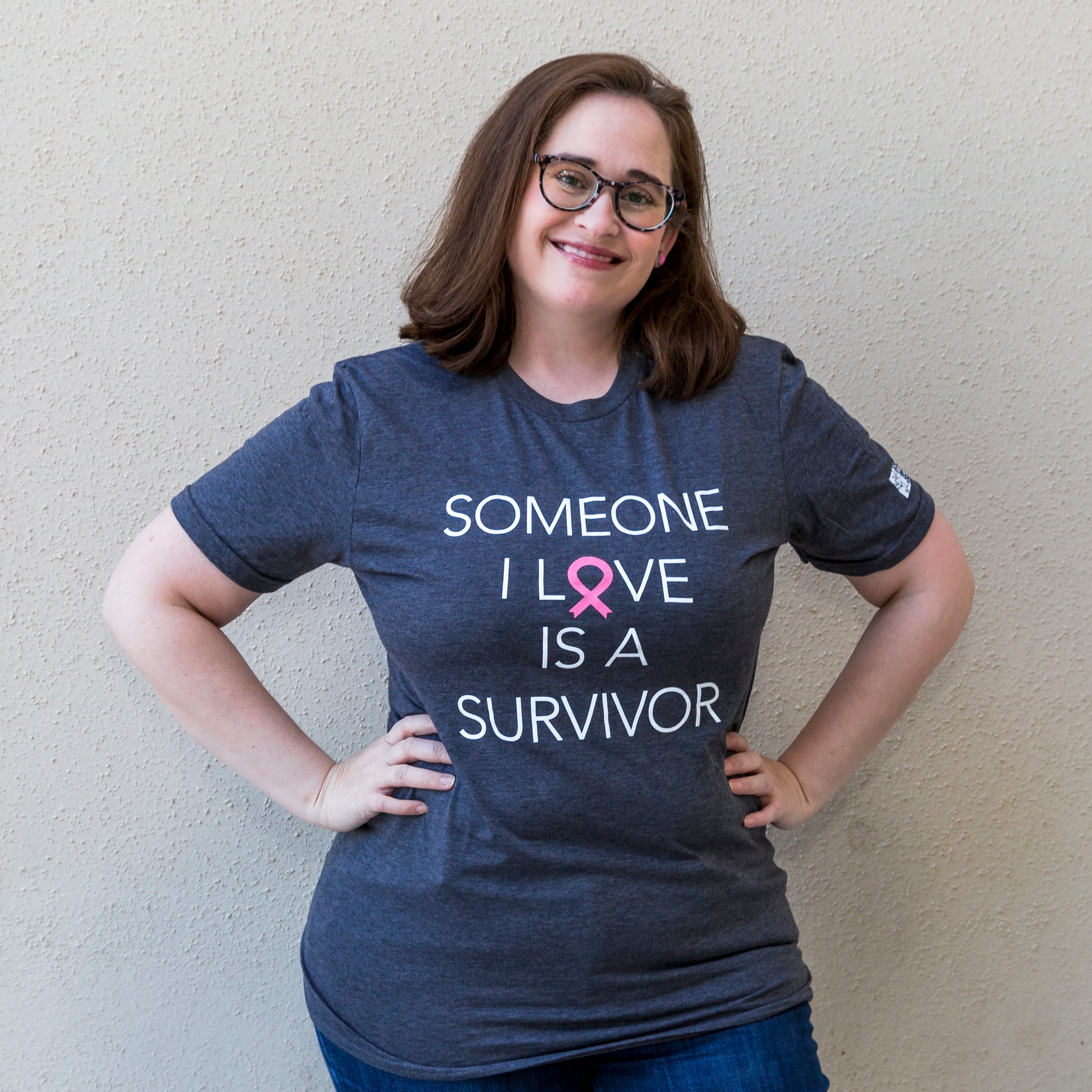 Breast Cancer Someone I Love Is A Survivor T-Shirt - Gray - NBCF